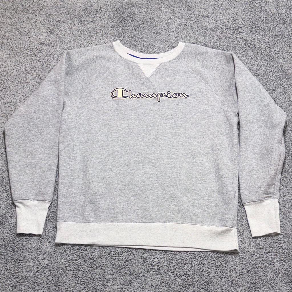 Champion Light Gray Crewneck Women’s Medium Long Sleeve Sweater